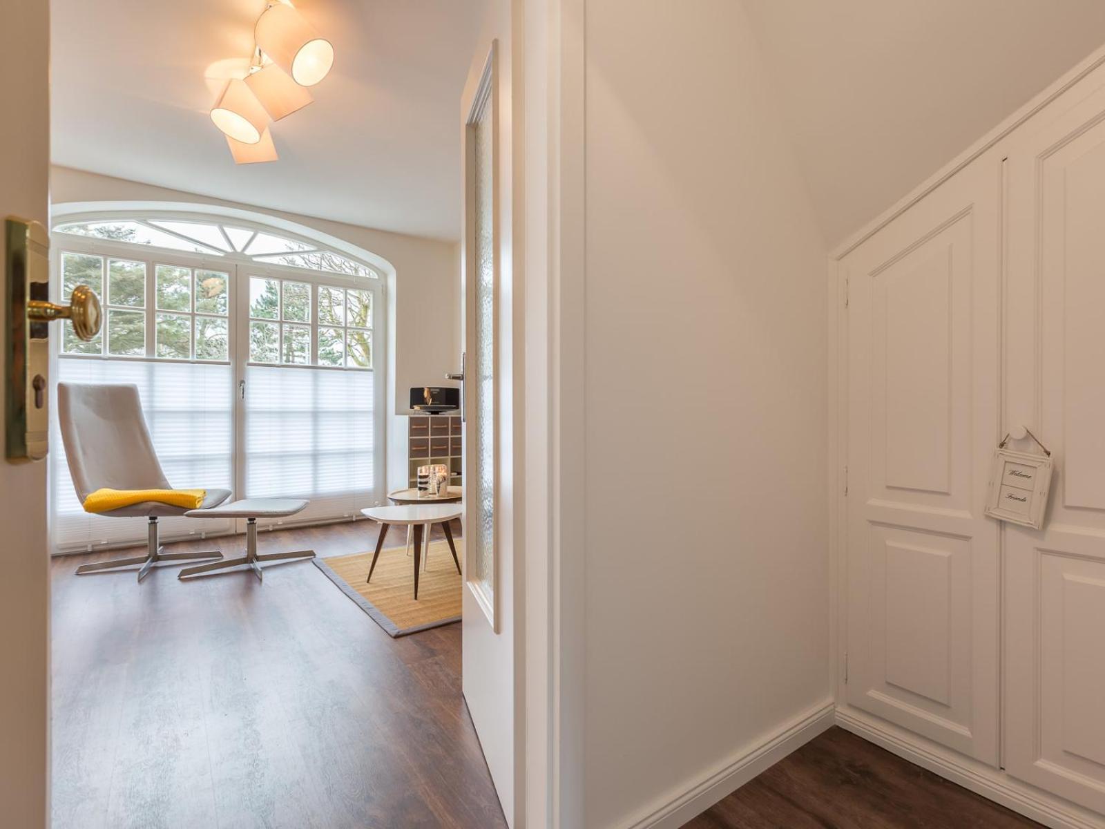 Morderne 3-Zimmerwohnung In Einer Hausscheibe Unter Reet Westerland Kültér fotó